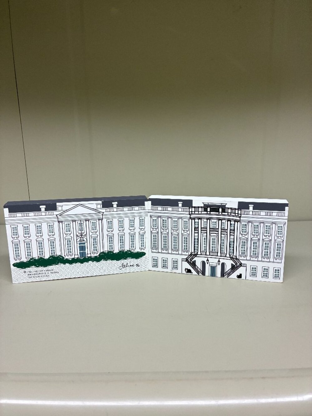 Cats Meow The White House Washington DC 1997 Pennsylvania Avenue Bundle x2